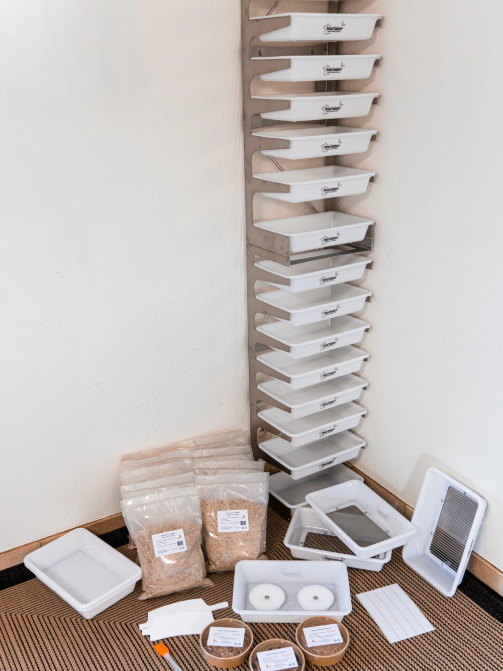 insectadom-kit-inox-16-places-vertical